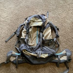 North Face Women’s Backpacking bag